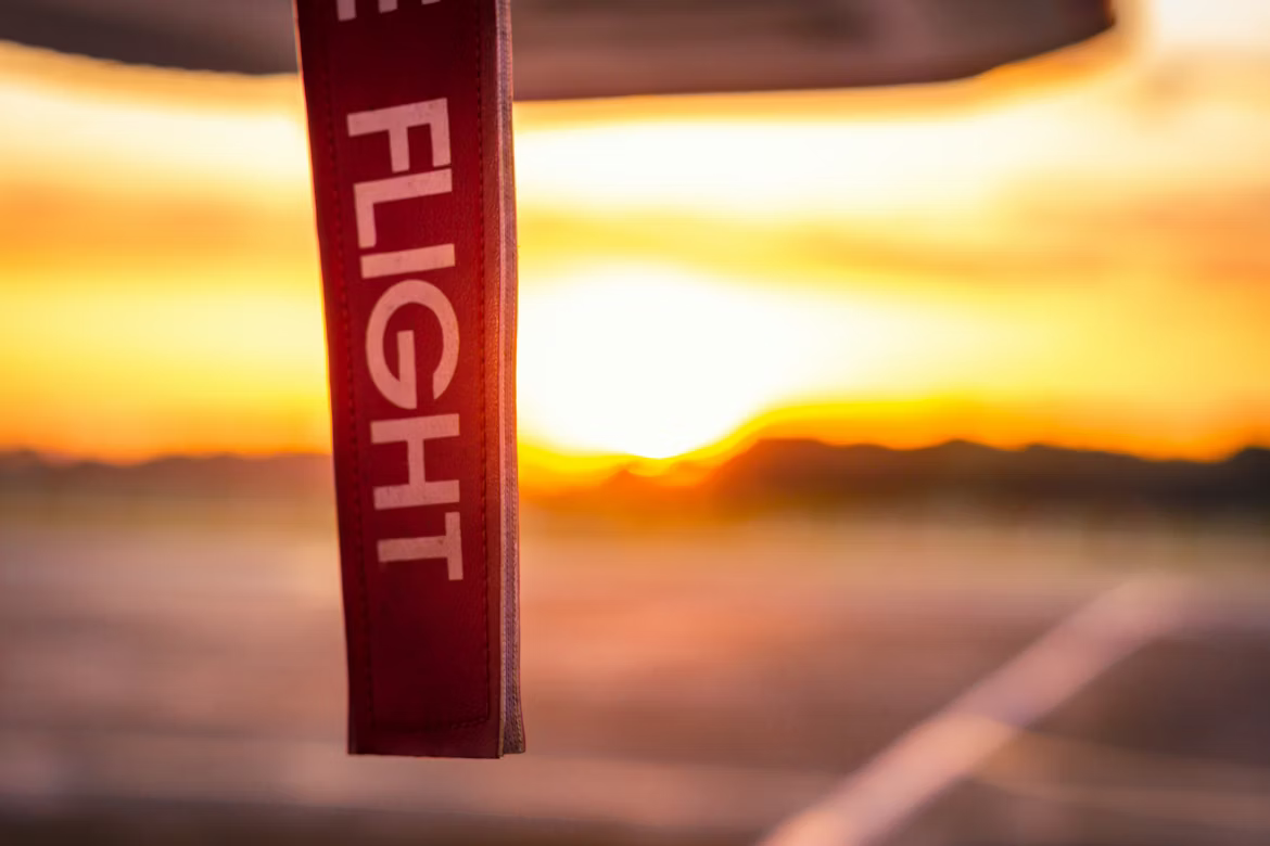 Best Time to Book Return Flights to Australia