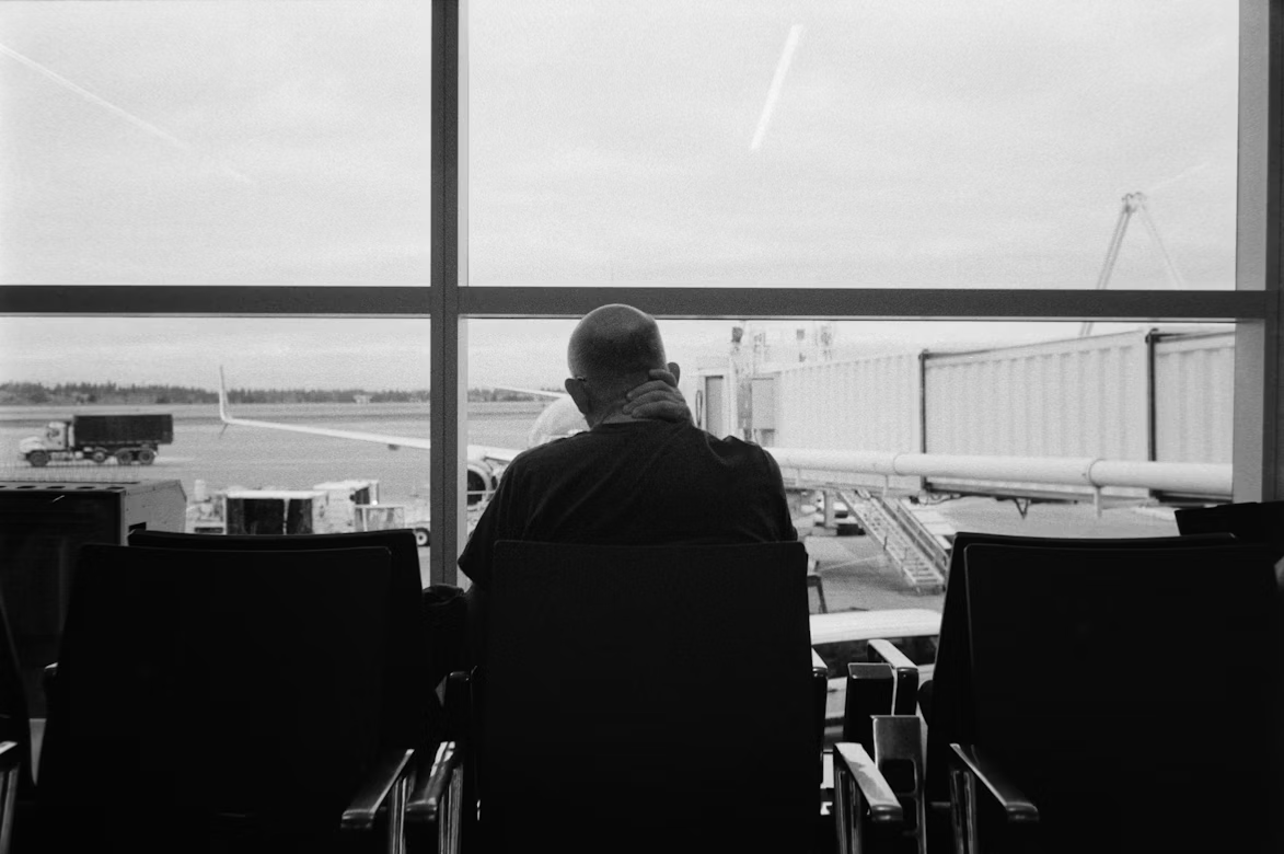 What If Parents Miss a Connecting Flight
