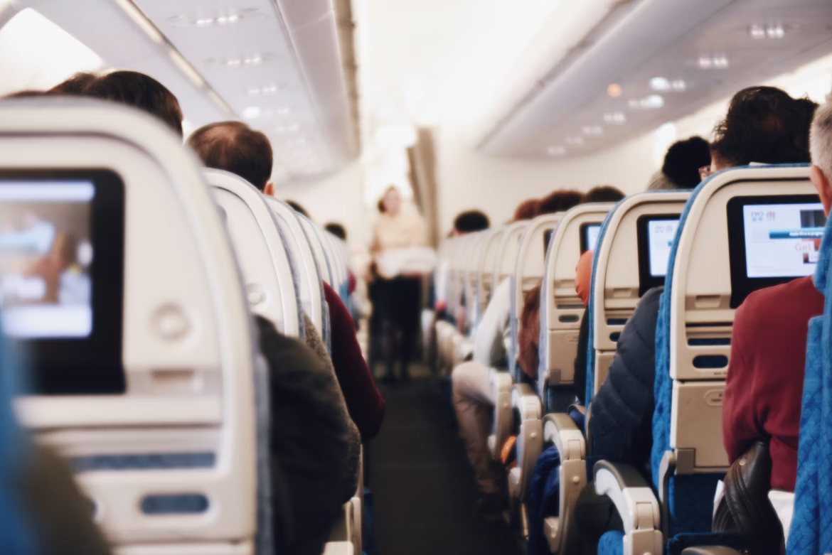 Seat Selection Tips for Long-Haul Elderly Travel
